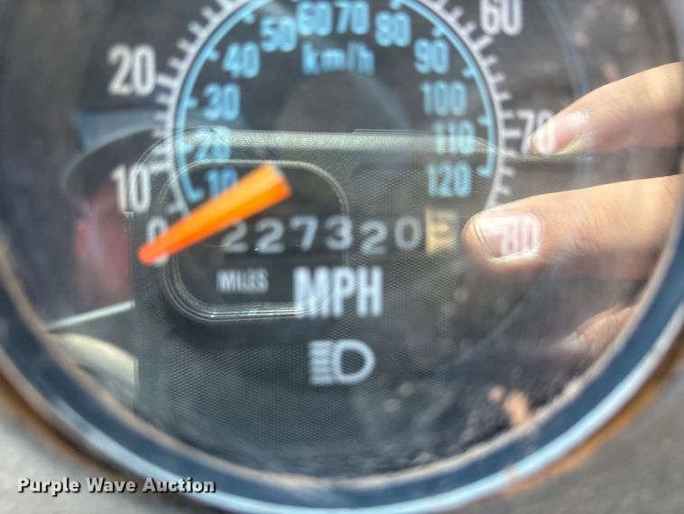 image for item EF6115 1999 Mack RD600GK dump truck