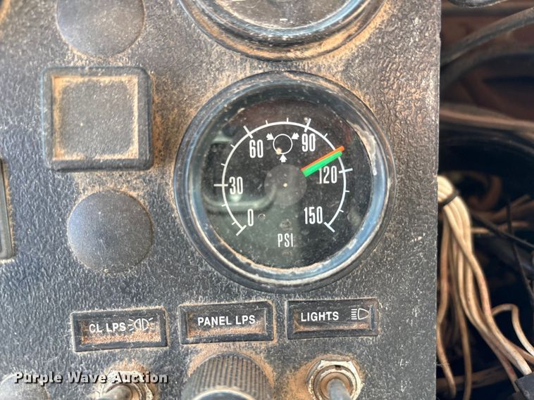 image for item EF6115 1999 Mack RD600GK dump truck