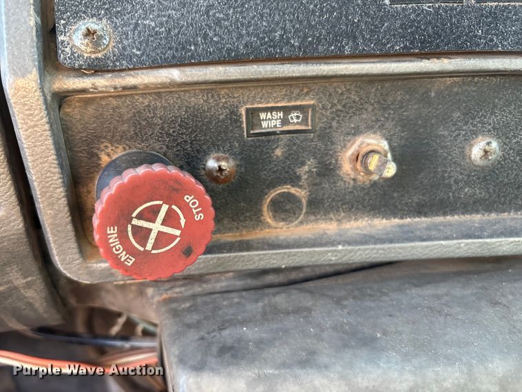 image for item EF6115 1999 Mack RD600GK dump truck