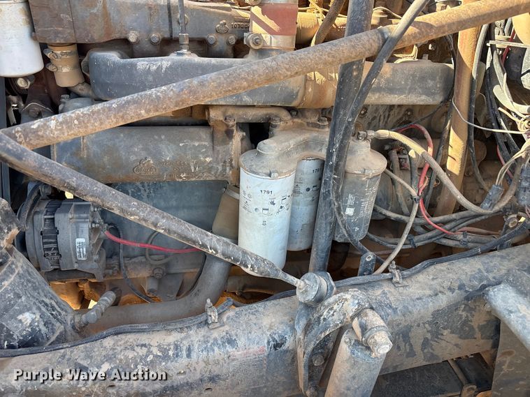 image for item EF6115 1999 Mack RD600GK dump truck