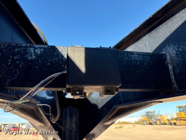 image for item EF6128 2014 Big Tex 22GN-30BK+5CP equipment trailer