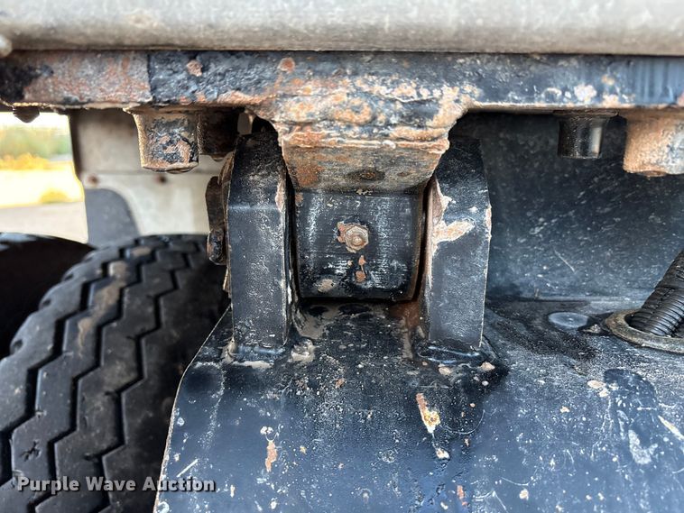 image for item EF6129 2018 Clement ADW2837SFT SPRE end dump trailer