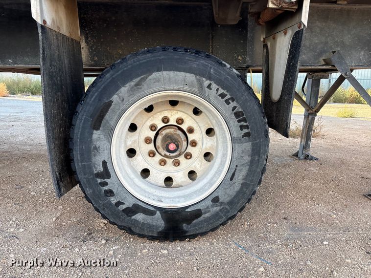 image for item EF6129 2018 Clement ADW2837SFT SPRE end dump trailer