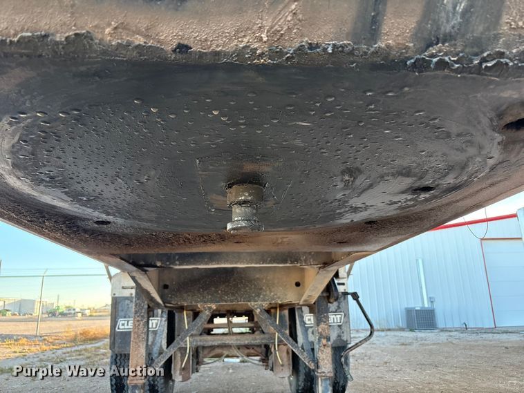 image for item EF6130 2018 Clement AWS2837FT SPRD end dump trailer