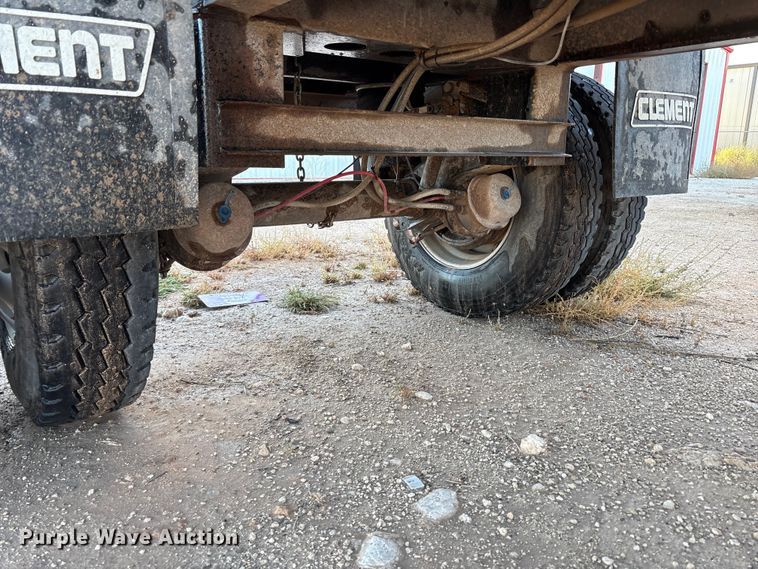 image for item EF6130 2018 Clement AWS2837FT SPRD end dump trailer