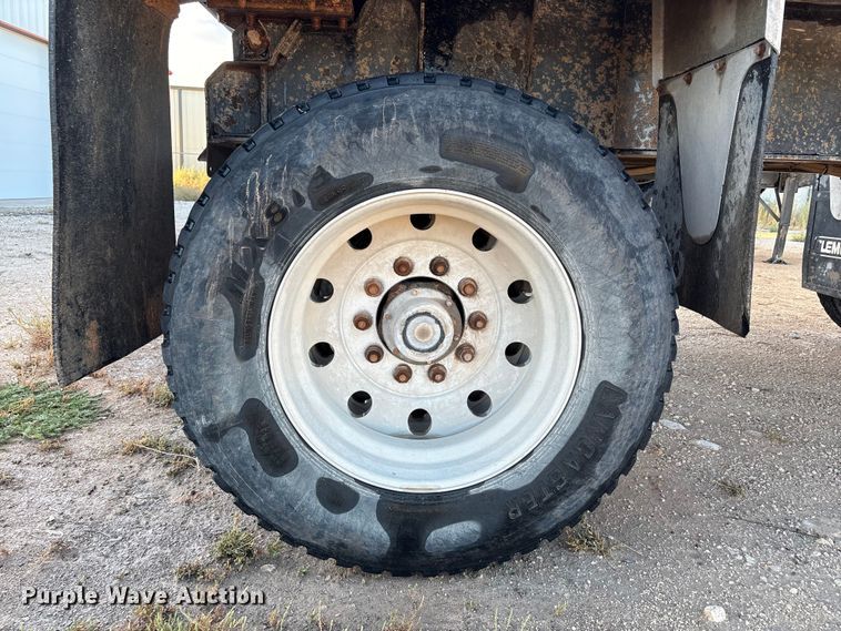 image for item EF6130 2018 Clement AWS2837FT SPRD end dump trailer