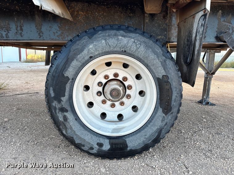 image for item EF6130 2018 Clement AWS2837FT SPRD end dump trailer