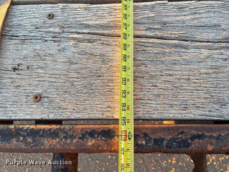 image for item EF6133 2009 PJ Trailers equipment trailer