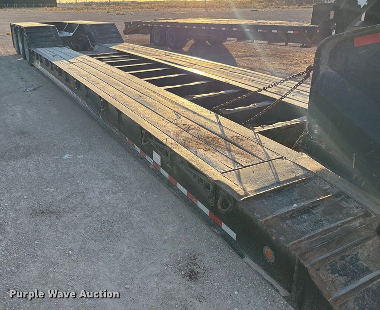 image for item EF6134 2017 Rampant Trailers lowboy equipment trailer