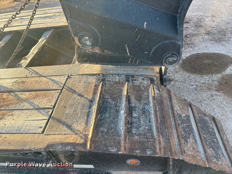 image for item EF6134 2017 Rampant Trailers lowboy equipment trailer