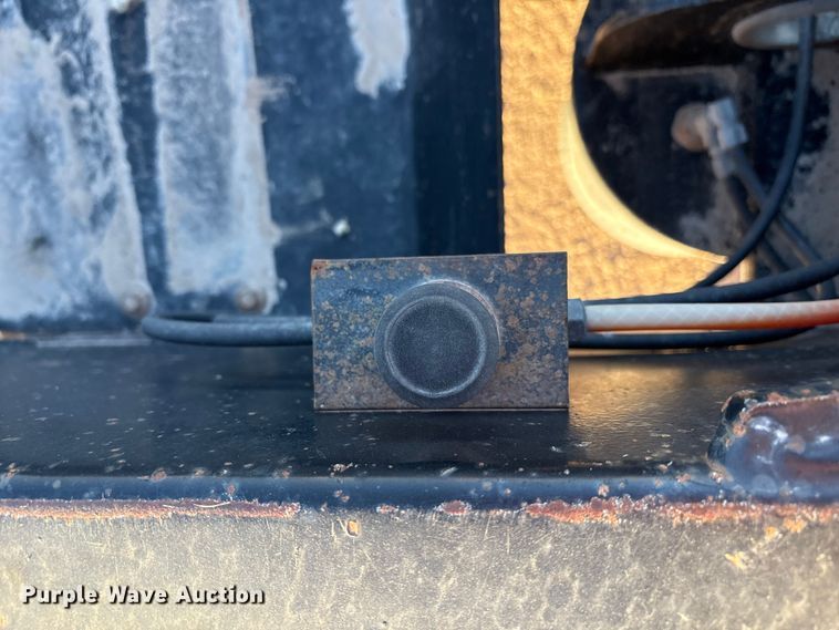 image for item EF6134 2017 Rampant Trailers lowboy equipment trailer