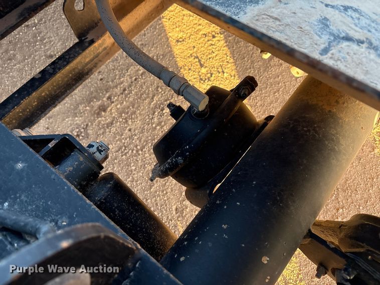 image for item EF6134 2017 Rampant Trailers lowboy equipment trailer