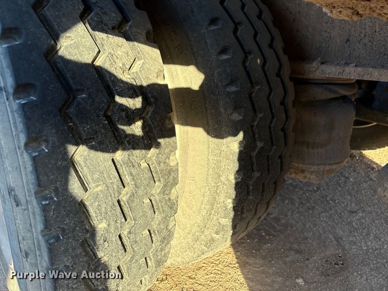 image for item EF6134 2017 Rampant Trailers lowboy equipment trailer