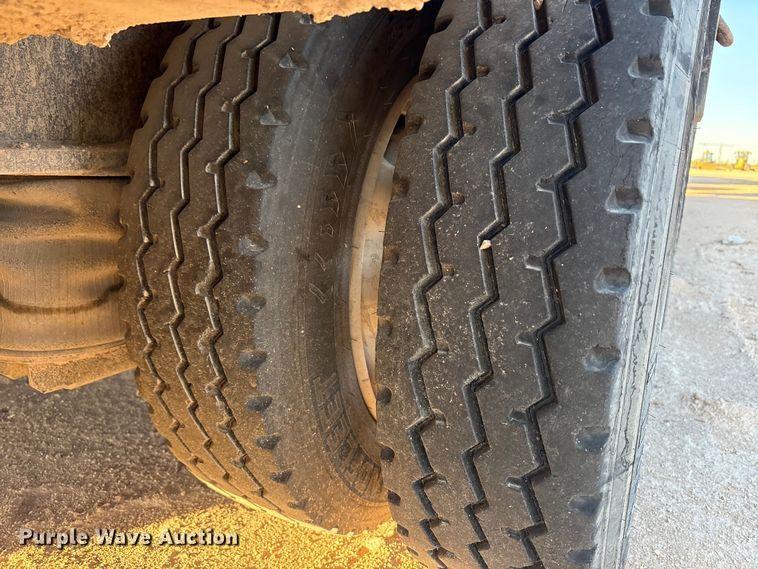 image for item EF6134 2017 Rampant Trailers lowboy equipment trailer