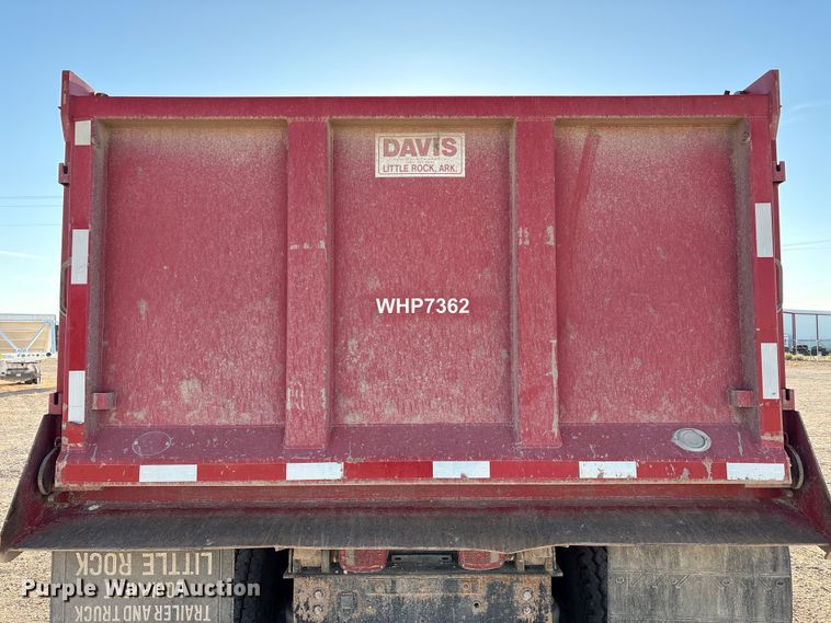 image for item EF6135 2016 International 7400 dump truck