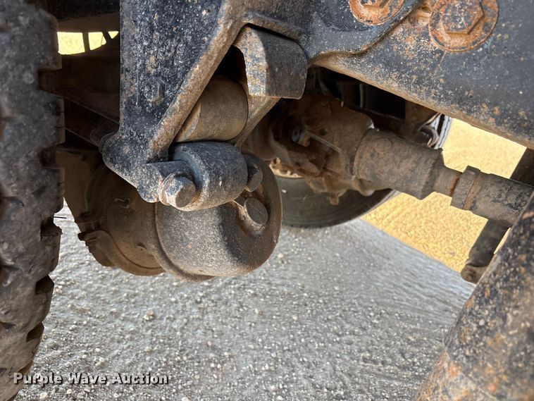 image for item EF6135 2016 International 7400 dump truck