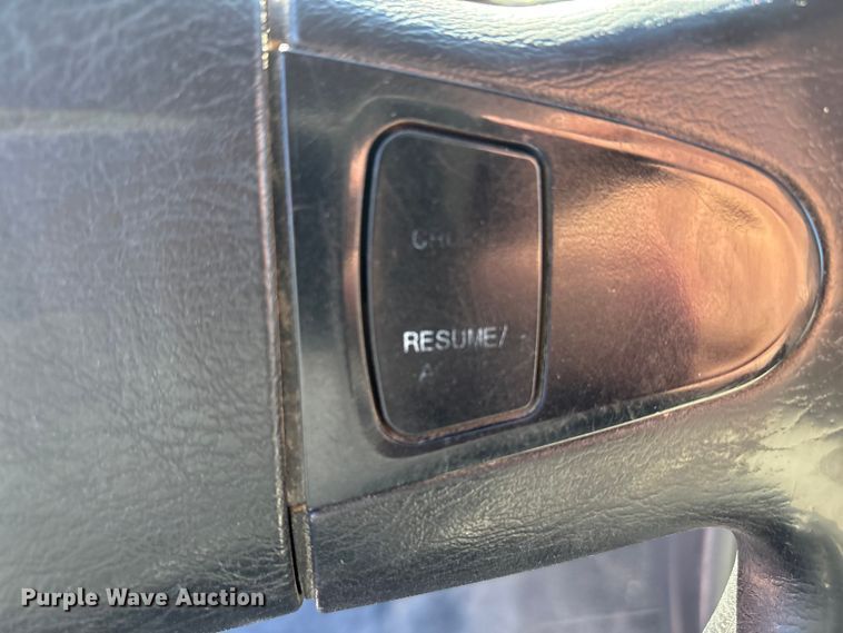 image for item EF6135 2016 International 7400 dump truck