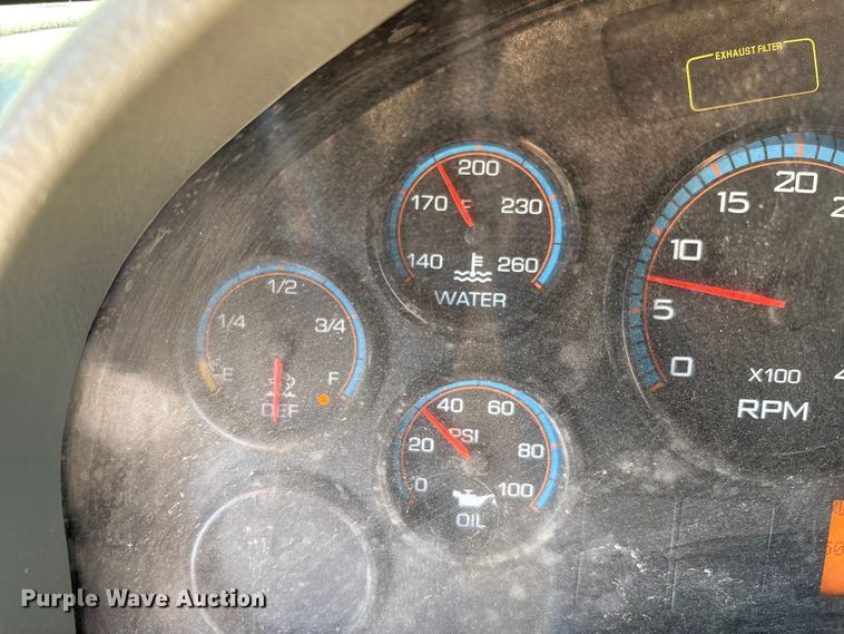 image for item EF6135 2016 International 7400 dump truck