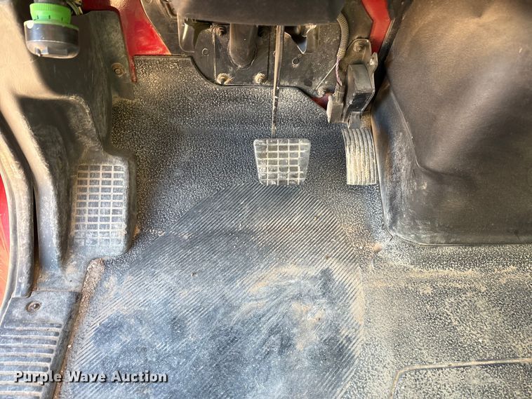 image for item EF6135 2016 International 7400 dump truck