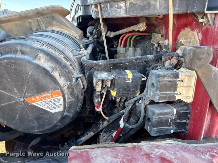 image for item EF6135 2016 International 7400 dump truck