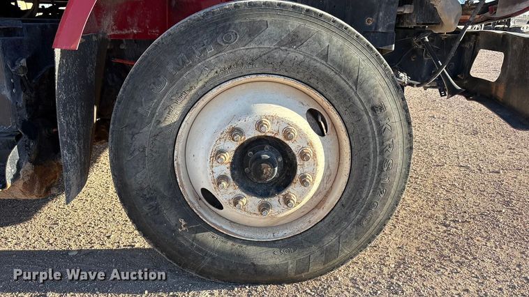 image for item EF6135 2016 International 7400 dump truck