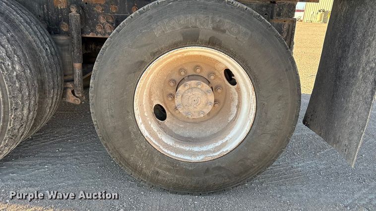 image for item EF6135 2016 International 7400 dump truck