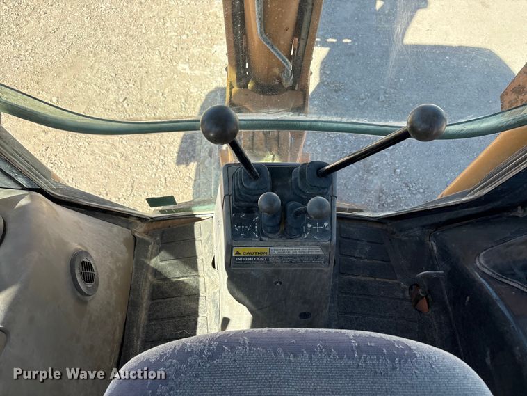 image for item EF6153 2007 Case 580 Super M backhoe