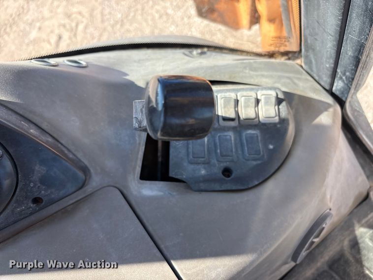 image for item EF6153 2007 Case 580 Super M backhoe