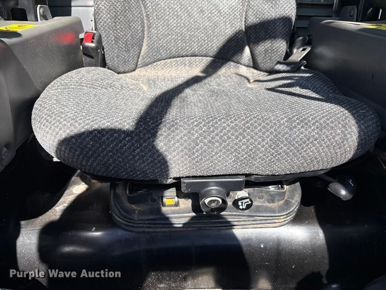 image for item EF6154 2017 Caterpillar 299D2 XHP tracked skid steer loader