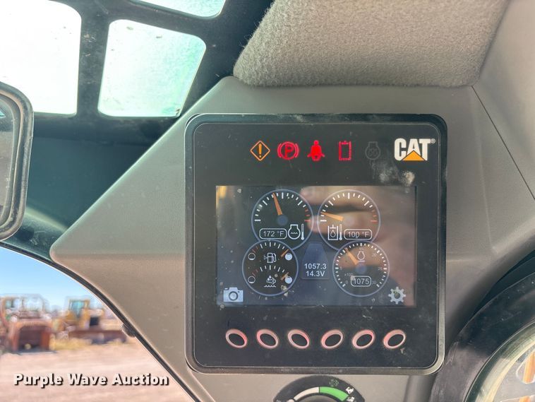 image for item EF6154 2017 Caterpillar 299D2 XHP tracked skid steer loader