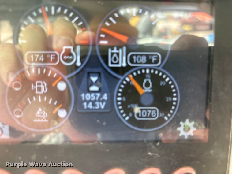 image for item EF6154 2017 Caterpillar 299D2 XHP tracked skid steer loader