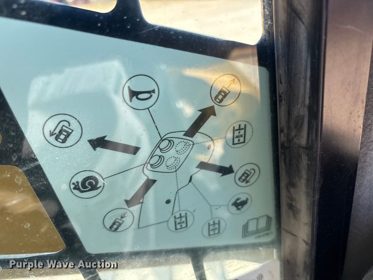 image for item EF6154 2017 Caterpillar 299D2 XHP tracked skid steer loader