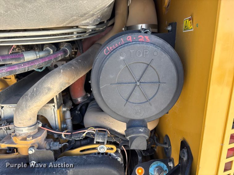 image for item EF6154 2017 Caterpillar 299D2 XHP tracked skid steer loader