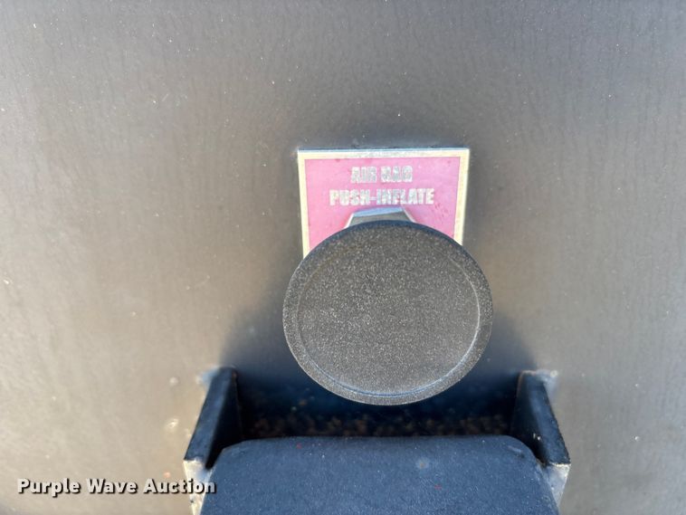 image for item EF6169 2016 Dragon jeep