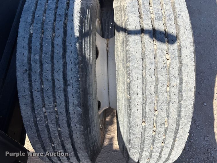 image for item EF6169 2016 Dragon jeep