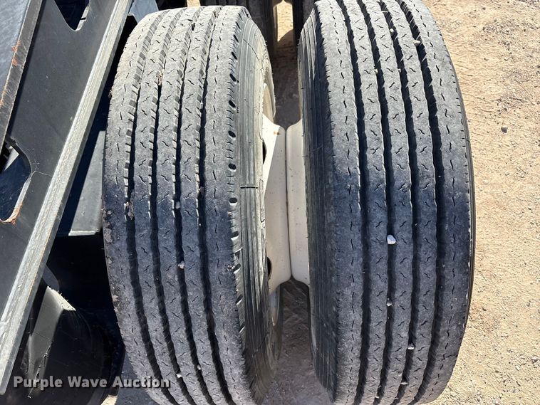 image for item EF6169 2016 Dragon jeep