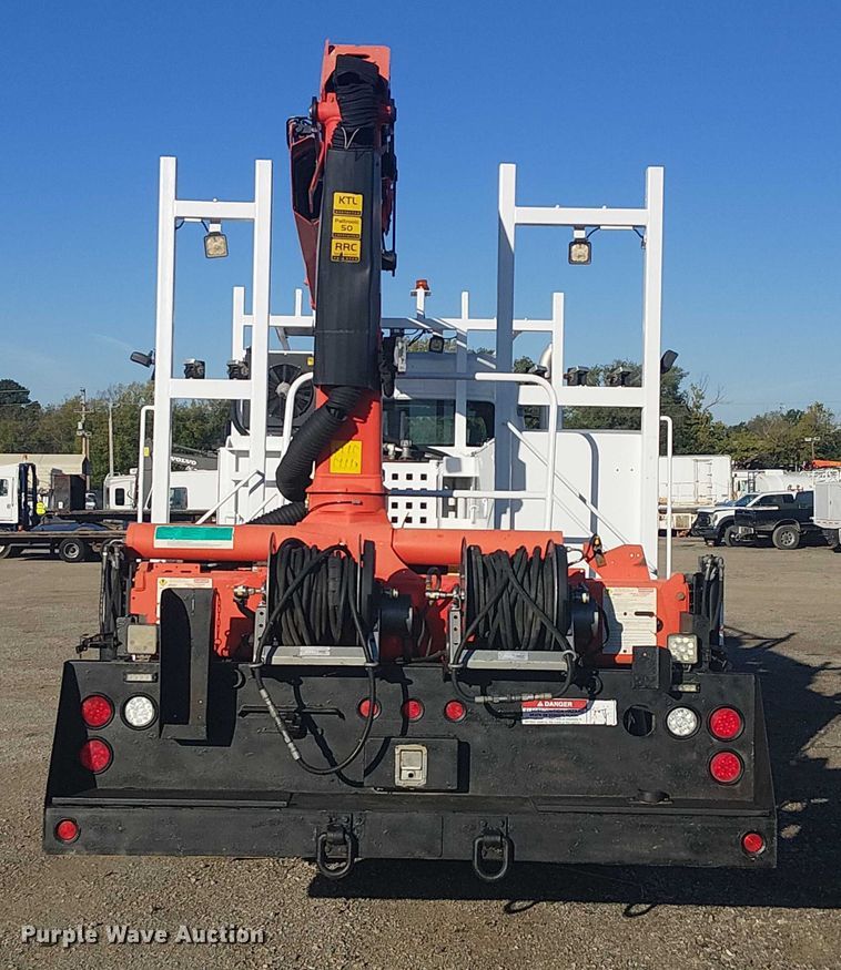 image for item EG1671 2012 Freightliner Business Class M2 Crew Cab crane truck