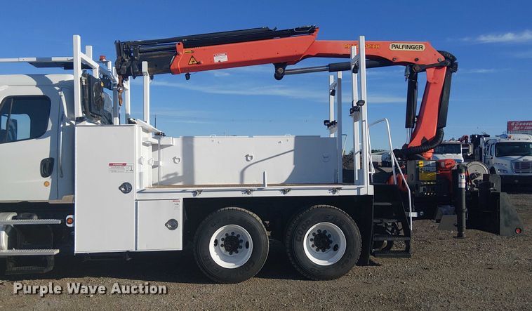 image for item EG1671 2012 Freightliner Business Class M2 Crew Cab crane truck