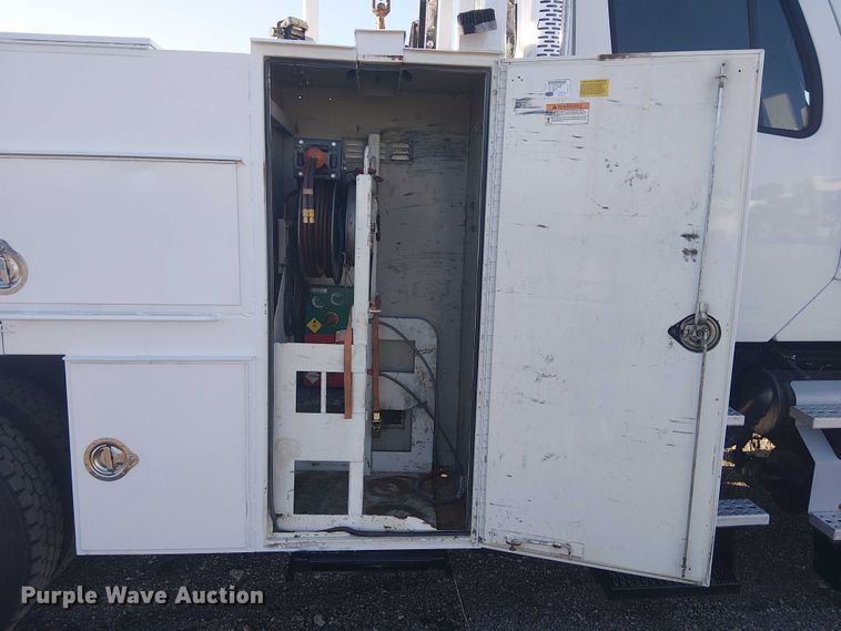 image for item EG1671 2012 Freightliner Business Class M2 Crew Cab crane truck