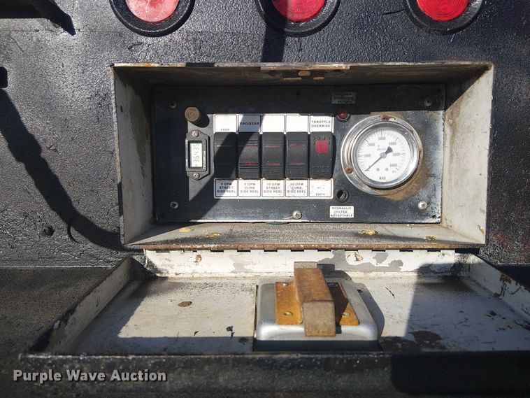 image for item EG1671 2012 Freightliner Business Class M2 Crew Cab crane truck