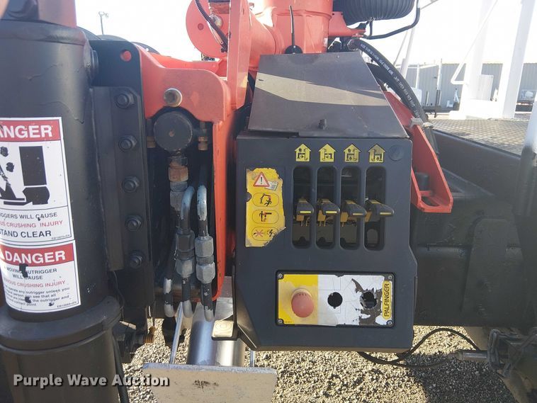 image for item EG1671 2012 Freightliner Business Class M2 Crew Cab crane truck