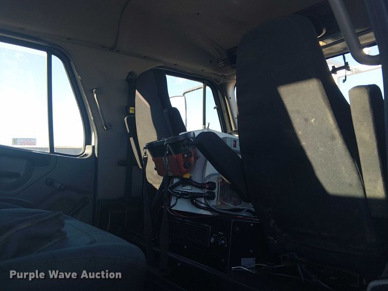 image for item EG1671 2012 Freightliner Business Class M2 Crew Cab crane truck