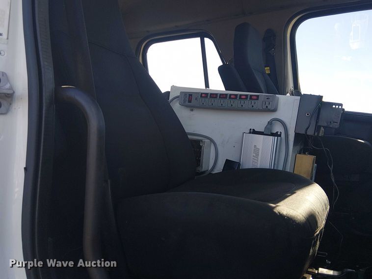 image for item EG1671 2012 Freightliner Business Class M2 Crew Cab crane truck