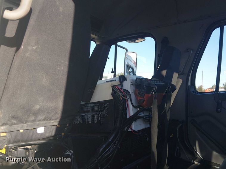 image for item EG1671 2012 Freightliner Business Class M2 Crew Cab crane truck