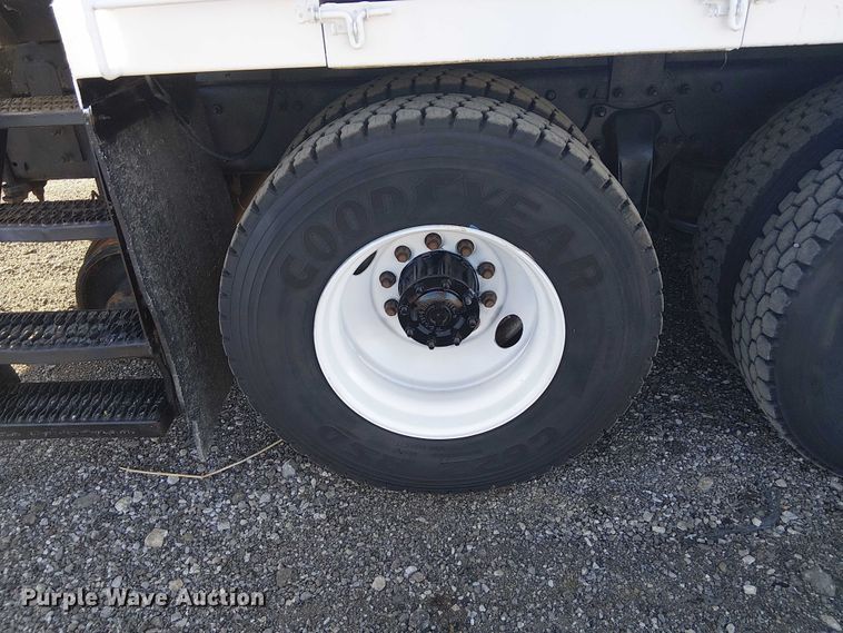 image for item EG1671 2012 Freightliner Business Class M2 Crew Cab crane truck