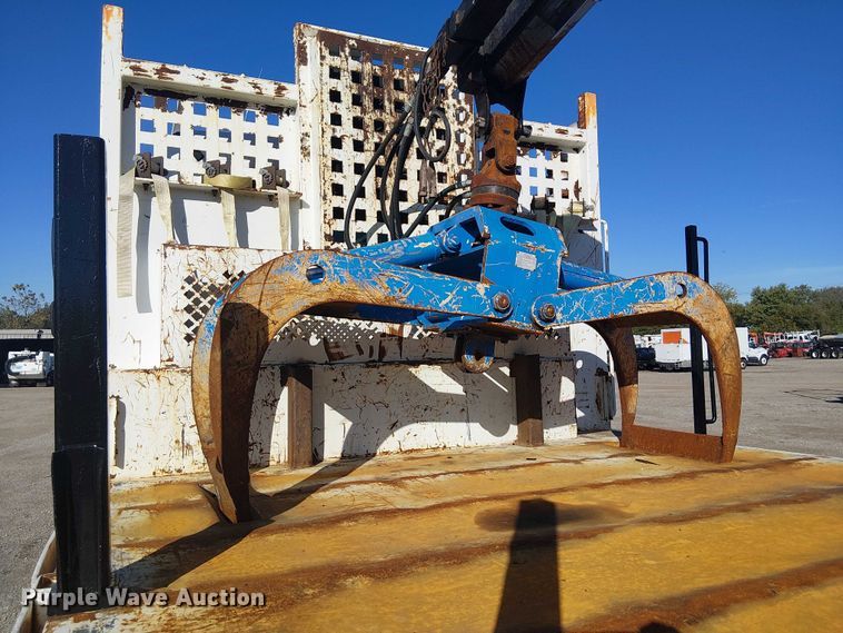 image for item EG1672 2012 Freightliner Business Class M2 crane truck