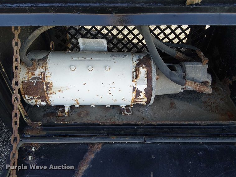 image for item EG1672 2012 Freightliner Business Class M2 crane truck