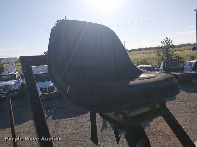 image for item EG1672 2012 Freightliner Business Class M2 crane truck