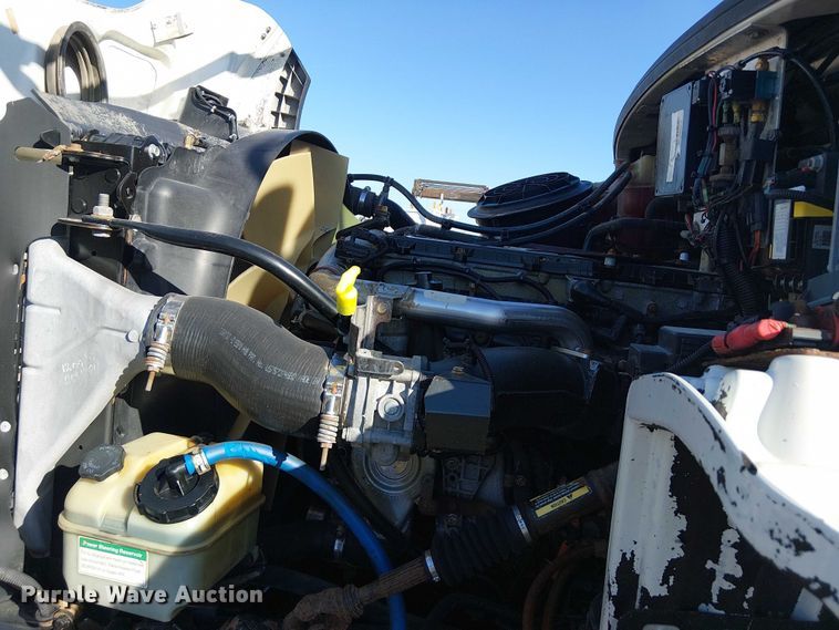 image for item EG1672 2012 Freightliner Business Class M2 crane truck