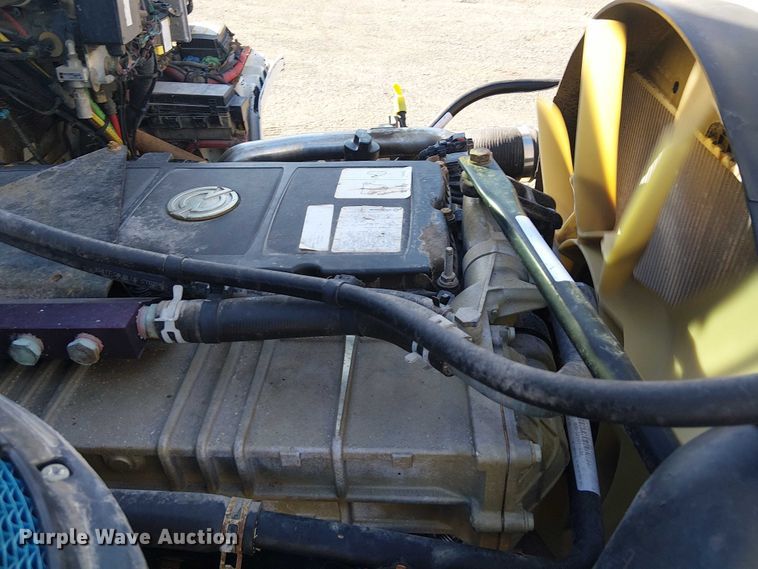 image for item EG1672 2012 Freightliner Business Class M2 crane truck